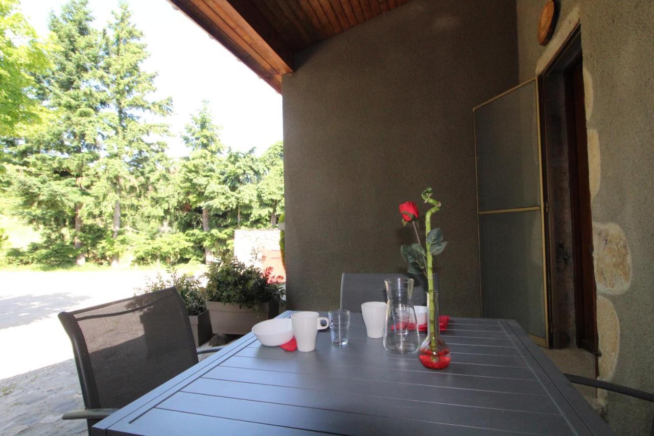 Gites A La Ferme De Bacon Saint-Sylvestre  Exterior foto